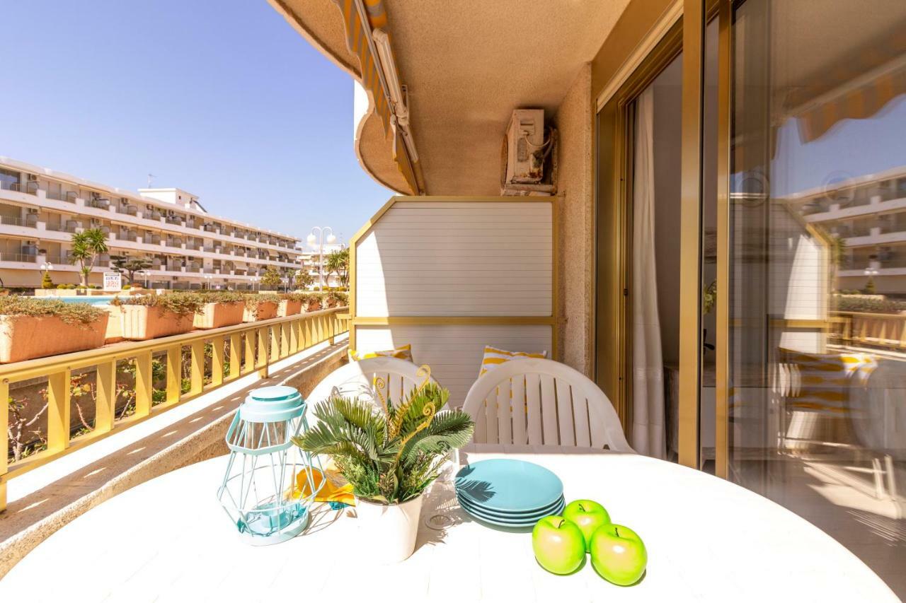 Apartamentos Internacional Arysal กัมบริลส์ ภายนอก รูปภาพ