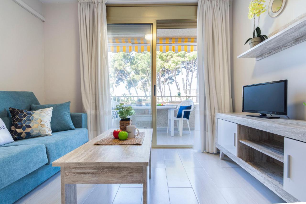 Apartamentos Internacional Arysal กัมบริลส์ ภายนอก รูปภาพ