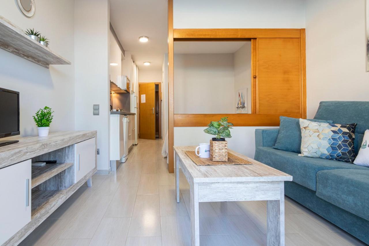 Apartamentos Internacional Arysal กัมบริลส์ ภายนอก รูปภาพ